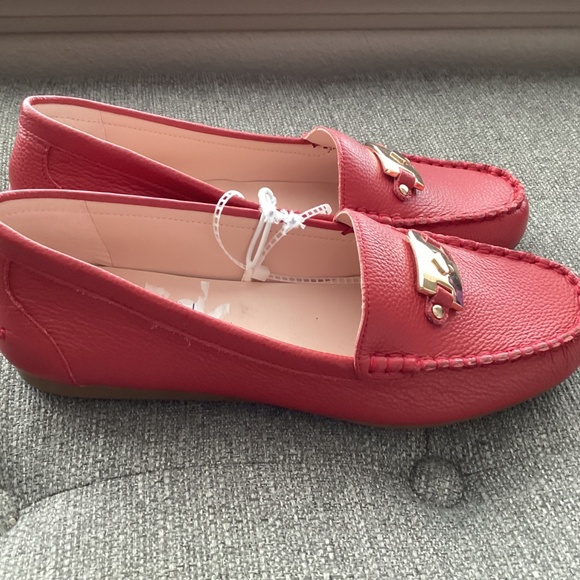 Kate Spade New York Carmen Red Leather Loafers, size 8 - Picture 4 of 10